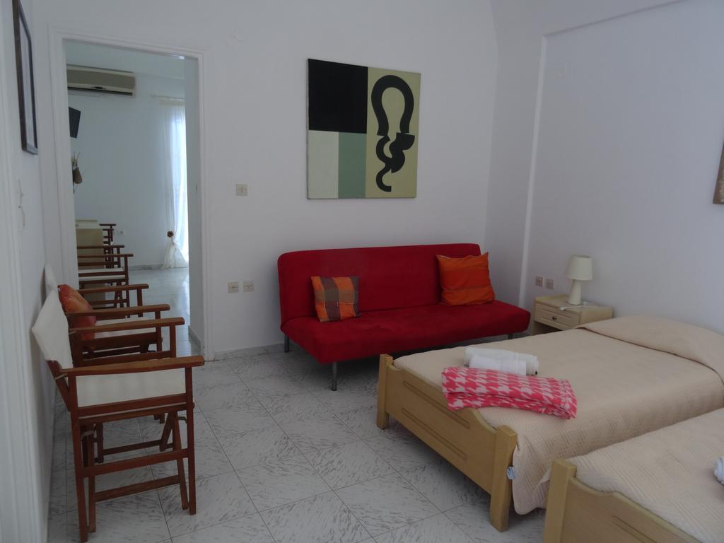 Aparthotel Bella Sant à Períssa Extérieur photo