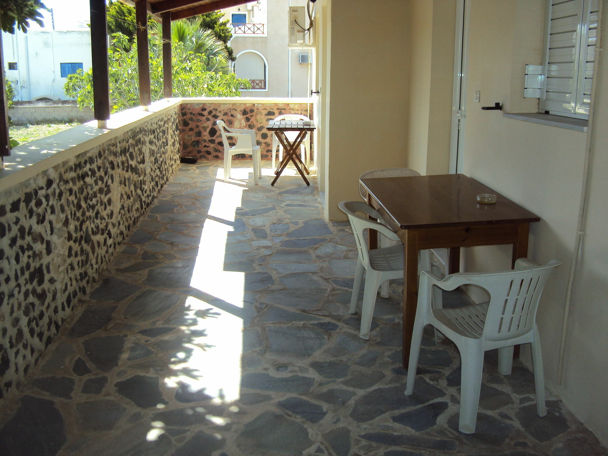 Aparthotel Bella Sant à Períssa Extérieur photo
