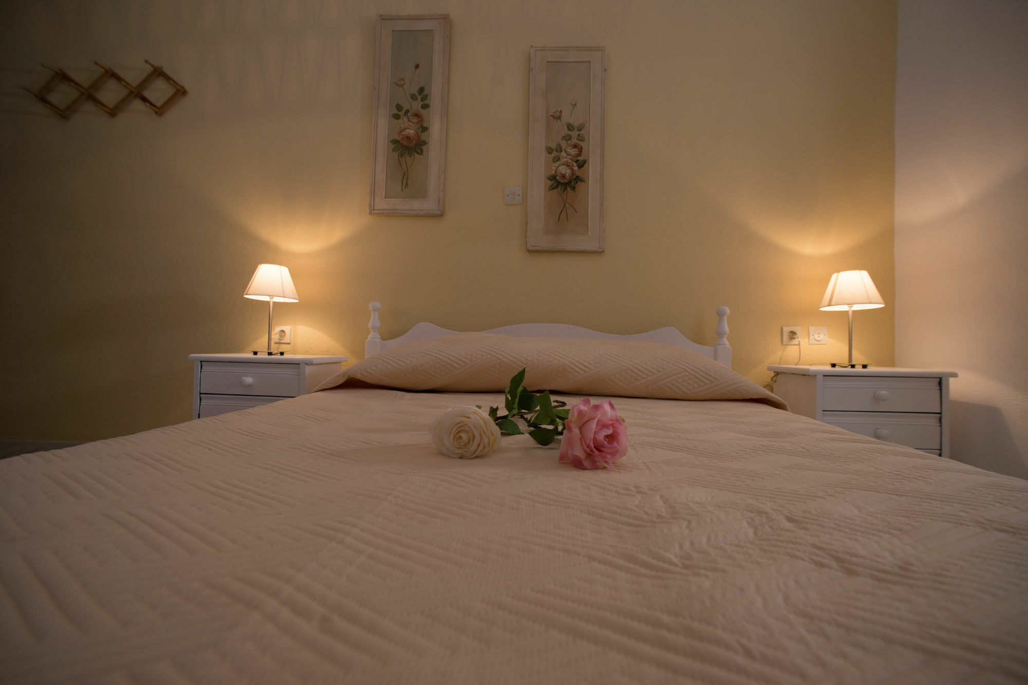 Aparthotel Bella Sant à Períssa Extérieur photo