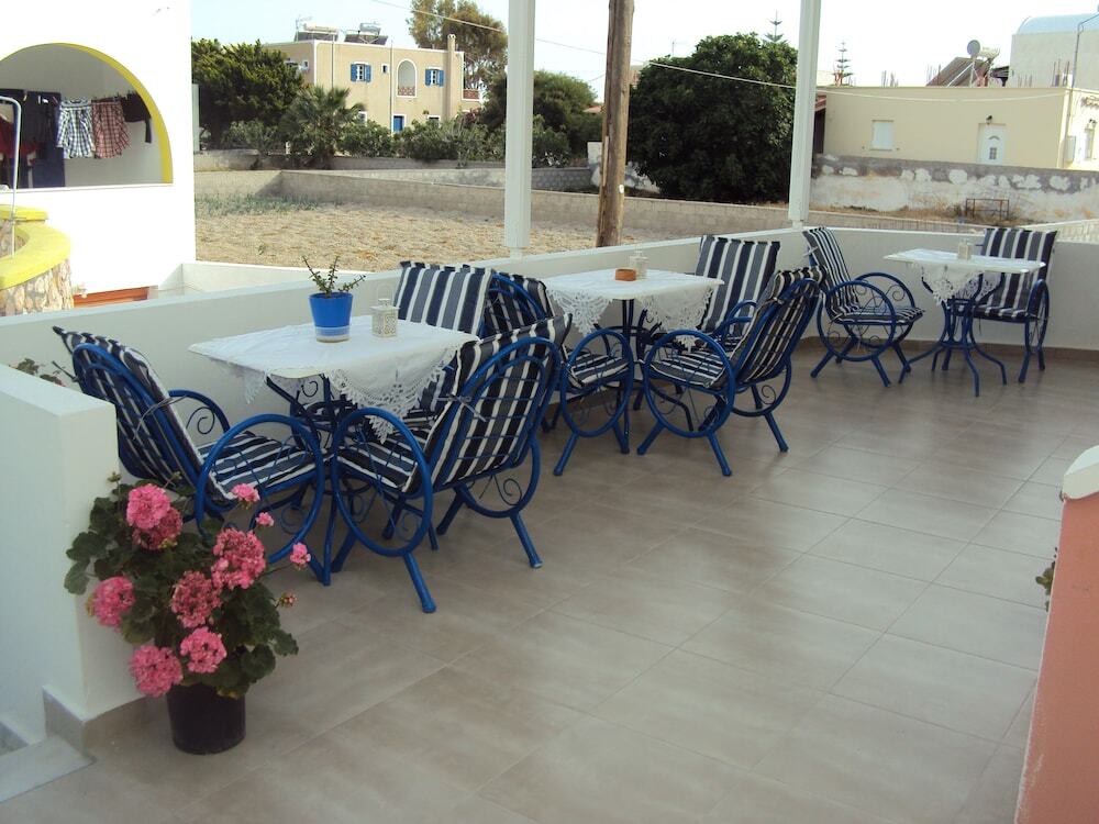 Aparthotel Bella Sant à Períssa Extérieur photo